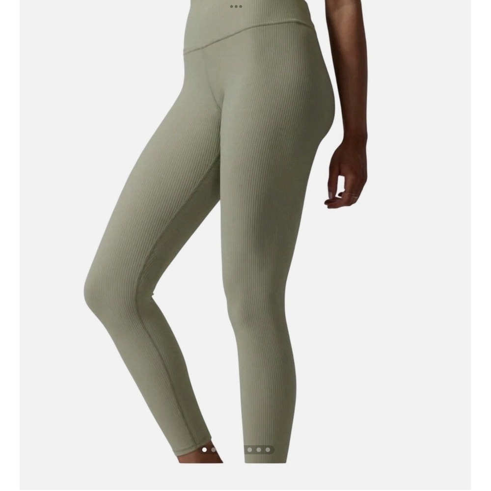 Athleta Elation Rib Tight Leggings Sage Green High Waisted Size M Ribbed